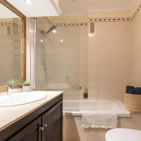 Parque Albatross 5 - One Bed Appartement *